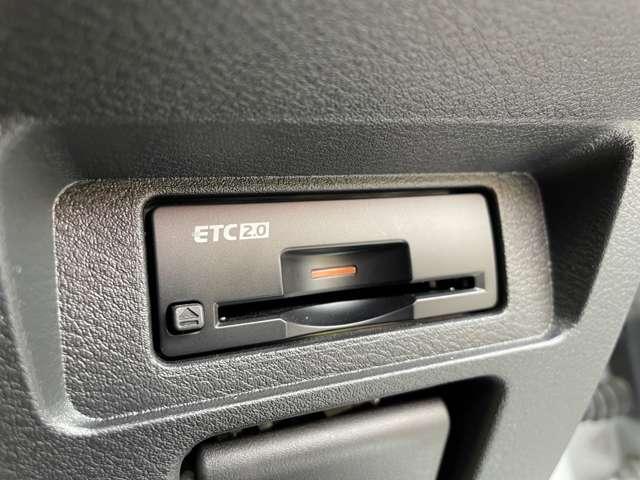 ノート 1.2 X ワンオーナー プロパイロット リアカメラ 衝突被害軽減ブレ-キ 全方位カメラ ETC付 LEDヘッドライト レーダークルーズ レーンアシスト インテリジェントキー ワンオーナー ドラレコ アイドリングストップ 整備記録簿 TVナビ(9枚目)