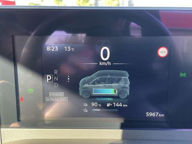 サクラ Ｇ　当社試乗車　プロパイロット　純正メモリーナビ　ＡＶＭ　アラウンドビュ　展示試乗車ＵＰ　ワンオーナ　踏み間違い防止アシスト　ＬＥＤヘッドランプ　スマートキー　ＬＤＷ　盗難防止システム　オートエアコン　ＥＴＣ　バックカメラ　アダプティブクルーズコントロール（3枚目）