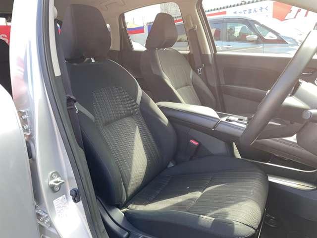 ノート １．２　Ｘ　当社試乗車　プロパイ　日産コネクトナビ　ＡＶＭ　リアカメラ　衝突被害軽減ブレ－キ　全方位カメラ　ＥＴＣ付　アルミ　ＬＥＤヘッドライト　レーダークルーズ　レーンアシスト　インテリジェントキー　ワンオーナー　アイドリングストップ　整備記録簿　ＴＶナビ（13枚目）