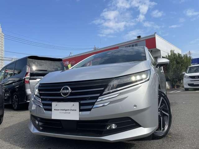 ノート １．２　Ｘ　当社試乗車　プロパイ　日産コネクトナビ　ＡＶＭ　リアカメラ　衝突被害軽減ブレ－キ　全方位カメラ　ＥＴＣ付　アルミ　ＬＥＤヘッドライト　レーダークルーズ　レーンアシスト　インテリジェントキー　ワンオーナー　アイドリングストップ　整備記録簿　ＴＶナビ（15枚目）