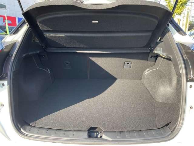 キックス 1.2 X FOUR スタイルエディション(e-POWER) 衝突軽減 LED 全方位カメラ スマートキー 車線逸脱警報 4WD ドライブレコーダー バックカメラ ETC アルミホイール メモリーナビ ワンオーナー オートエアコン アイドリングストップ(12枚目)