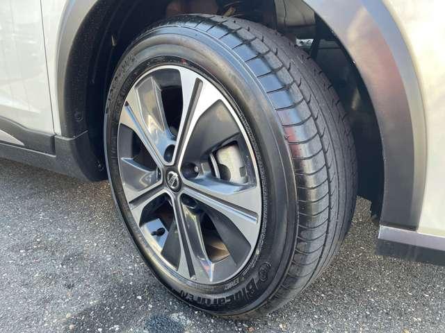 キックス 1.2 X FOUR スタイルエディション(e-POWER) 衝突軽減 LED 全方位カメラ スマートキー 車線逸脱警報 4WD ドライブレコーダー バックカメラ ETC アルミホイール メモリーナビ ワンオーナー オートエアコン アイドリングストップ(16枚目)