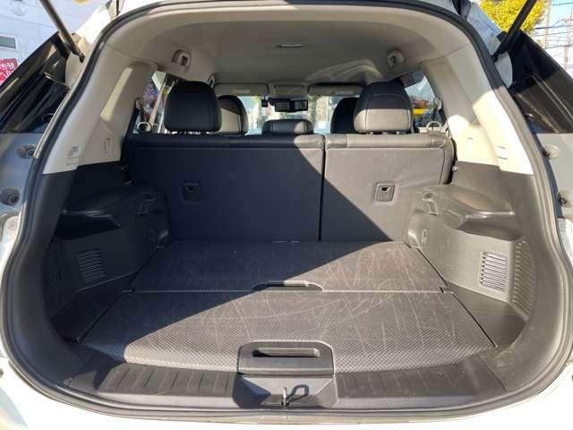 エクストレイル 2.0 20X エマージェンシーブレーキパッケージ 2列車 純正大型メモリーナビ フルセグ 車線逸脱警告 AUTOエアコン 衝突軽減ブレーキ LEDライト 整備記録簿 Wエアバック リアカメラ Aストップ ETC ドライブレコーダー アルミホイール PS 盗難防止システム ナビTV ABS(12枚目)