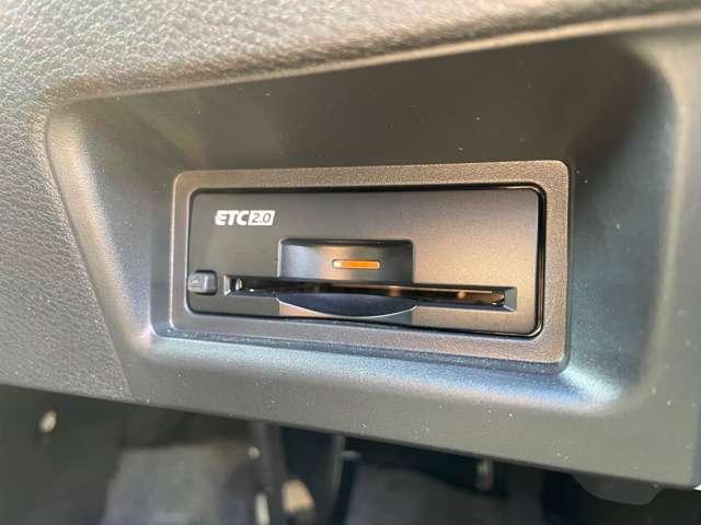 セレナ 1.4 e-POWER ハイウェイスターV ワンオーナー 自動(被害軽減)ブレーキ LDP 追従クルーズ LEDランプ バックモニター アルミホイール ドライブレコーダ ETC 記録簿 盗難防止システム スマートキー 1オナ オートエアコン メモリーナビ(10枚目)