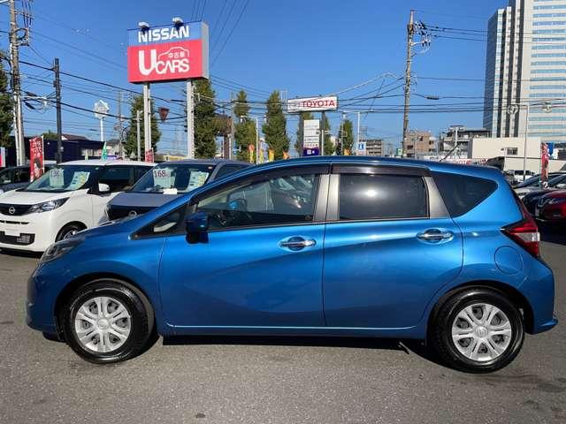 ノート １．２　Ｘ　純正メモリーナビ　バックカメラ　フルセグＴＶ　レーダーブレーキサポート　ＥＴＣ搭載　１オーナー車　記録簿付き　スマトキー　セキュリティーアラーム　キーレス　運転席助手席エアバッグ　ナビＴＶ　フルセグ　バックカメラ　エアコン　パワーウィンドウ（17枚目）