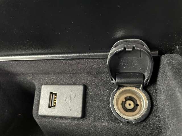 ティアナ ２．５　ＸＬ　ワンオーナー　純正メモリーナビ　ＡＶＭ　イモビライザー　ワンオーナー車　アラウンドビュ－モニタ－　スマキー　ドライブレコーダー　ＬＤＷ　クルコン　カーテンエアバック　ＡＡＣ　パワーウインドウ　ＥＴＣ　Ｂカメラ　アルミホイール　キーレス（10枚目）