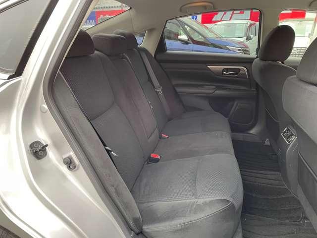 ティアナ ２．５　ＸＬ　ワンオーナー　純正メモリーナビ　ＡＶＭ　イモビライザー　ワンオーナー車　アラウンドビュ－モニタ－　スマキー　ドライブレコーダー　ＬＤＷ　クルコン　カーテンエアバック　ＡＡＣ　パワーウインドウ　ＥＴＣ　Ｂカメラ　アルミホイール　キーレス（12枚目）