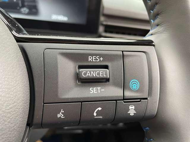 セレナ １．４　ｅ－ＰＯＷＥＲ　ＡＵＴＥＣＨ　ワンオーナー　プロパイ　スマートキー　アラウンドモニター　車線逸脱警報　ＬＥＤライト　ワンオーナー　両側パワースライドドア　ドラレコ　バックモニター　メモリーナビ　ＥＴＣ　記録簿　アイドリングストップ　アルミホイール（8枚目）