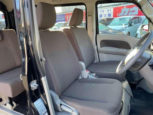 クリッパーバン 660 GX ハイルーフ 4WD 当社試乗車 メモリーナビ 衝突軽減ブレーキ スマートキー ワンオーナー エアコン 4WD LEDヘッド キーレス 盗難防止装置 Wエアバッグ アイドリングストップ パワステ ABS(16枚目)