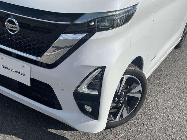 ルークス 660 ハイウェイスターX プロパイロット エディション アラウンドビューモニター/ドラレコ 左右パワースライドドア アイドリング パノラマモニター 助手席エアバッグ 衝突軽減ブレーキ PW ナビ&TV 1セグ LEDヘッドライト LDW スマートキー ETC ワンオーナー車 PS AAC(12枚目)