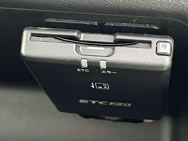 デイズ 660 X アラウンドビューモニター/ドラレコ アラウンドM 踏み間違え防止 スマートキー 1オーナー ETC アイドリングストップ ドライブレコーダー キーレス フルオートエアコン ナビTV WAB 運転席エアバック メモリーナビゲーション PS(8枚目)