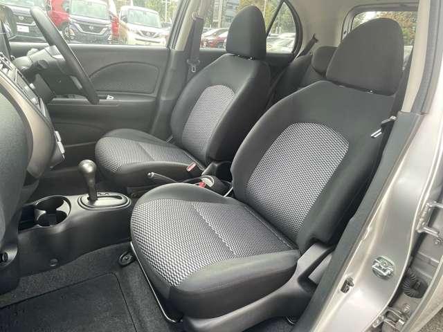 マーチ １．２　Ｘ　ＦＯＵＲ　Ｖセレクション　４ＷＤ　純正メモリーナビ／バックモニター　ナビＴＶ　パートタイム４ＷＤ　ドラレコ　メモリーナビ　スマートキー　オートエアコン　助手席エアバッグ　運転席エアバッグ　ＡＢＳ　パワーウインドウ　盗難防止装置　パワーステアリング　リアカメラ（18枚目）