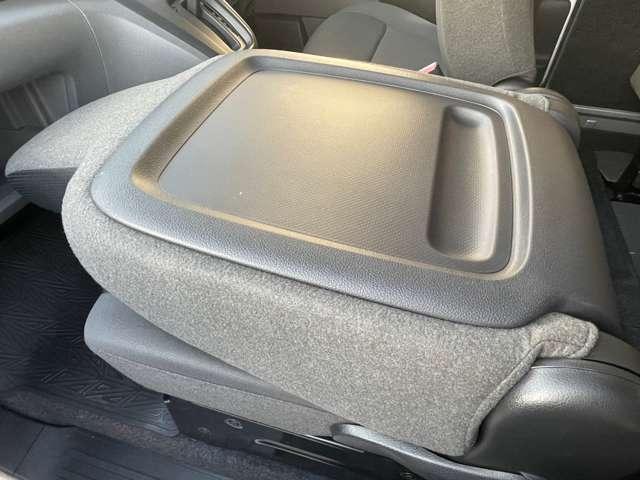 ＮＶ２００バネットバン １．６　ＶＸ　エマージェンシーブレーキ　衝突被害軽減システム　エアバック　パワーウィンドウ　キーレス　ＰＳ　ＡＣ　ＡＢＳ（8枚目）