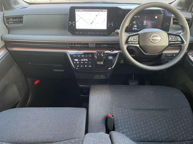 サクラ Ｇ　プロパイロット／アラウンドビューモニター　アラウンドビュ　展示試乗車ＵＰ　ワンオーナ　踏み間違い防止アシスト　ＬＥＤヘッドランプ　スマートキー　ＬＤＷ　オートエアコン　ＥＴＣ　アダプティブクルーズコントロール　ＡＢＳ　ナビＴＶ　キーフリー（3枚目）