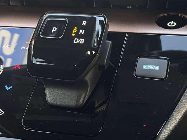 サクラ Ｇ　プロパイロット／アラウンドビューモニター　アラウンドビュ　展示試乗車ＵＰ　ワンオーナ　踏み間違い防止アシスト　ＬＥＤヘッドランプ　スマートキー　ＬＤＷ　オートエアコン　ＥＴＣ　アダプティブクルーズコントロール　ＡＢＳ　ナビＴＶ　キーフリー（12枚目）