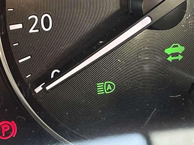 キックス 1.2 X FOUR (e-POWER) 4WD スタイルエディション/プロパイロット 衝突軽減 LED 全方位カメラ スマートキー 車線逸脱警報 4WD ドライブレコーダー ETC アルミホイール メモリーナビ ワンオーナー オートエアコン(10枚目)