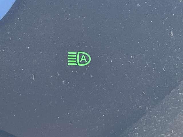 セレナ 1.2 e-POWER ハイウェイスター V プロパイロット/スマートルームミラー 360°カメラ エマジェンシーブレーキ 1オナ スマキー LED レーンアシスト 点検記録簿付 ETC ドラレコ フルオートエアコン アルミホイール エアバック メモリーナビ キーフリー ナビTV(10枚目)