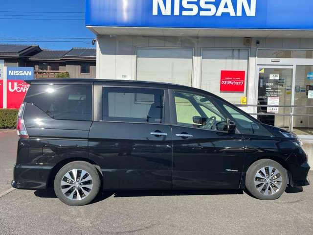 セレナ ２．０　ハイウェイスター　プロパイロット　エディション　純正メモリーナビ／踏み間違いアシスト　インテリジェントクルーズコントロール　メモリナビ　踏み間違い衝突防止　ＬＤＰ　アルミホイール　サイドエアバック　キーレス　ＬＥＤライト　バックカメラ　ＥＴＣ　ナビ＆ＴＶ　ワンセグ　パワーウィンドウ（15枚目）