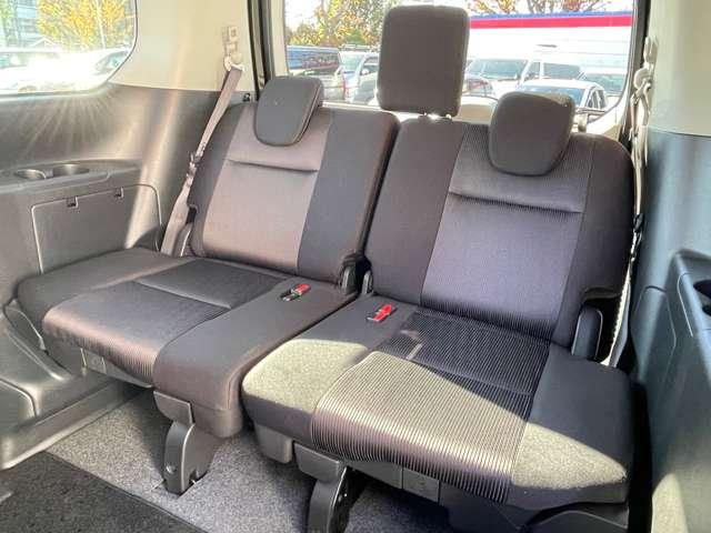 セレナ ２．０　ハイウェイスター　プロパイロット　エディション　純正メモリーナビ／踏み間違いアシスト　インテリジェントクルーズコントロール　メモリナビ　踏み間違い衝突防止　ＬＤＰ　アルミホイール　サイドエアバック　キーレス　ＬＥＤライト　バックカメラ　ＥＴＣ　ナビ＆ＴＶ　ワンセグ　パワーウィンドウ（19枚目）