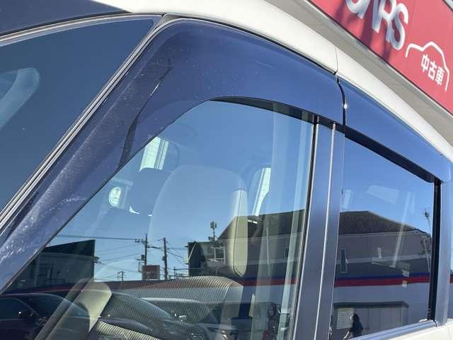 セレナ ２．０　ハイウェイスターＧ　純正メモリーナビ／クルーズコントロール　キーフリー　クルコン　ＥＴＣ装備　ＬＥＤ　スマートキー　パワーウィンドウ　ナビＴＶ　オートエアコン　ドラレコ　エアバッグ　アルミホイール　ＡＢＳ　メモリナビ　パワーステアリング　リアカメラ　ワンセグ（19枚目）