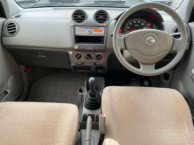 ピノ ６６０　Ｓ　キーレス／純正ＣＤチューナー　助手席エアバッグ　運転席エアバック　パワーウィンド　パワーステアリング　ＡＢＳ　キーレスエントリー　エアコン（3枚目）