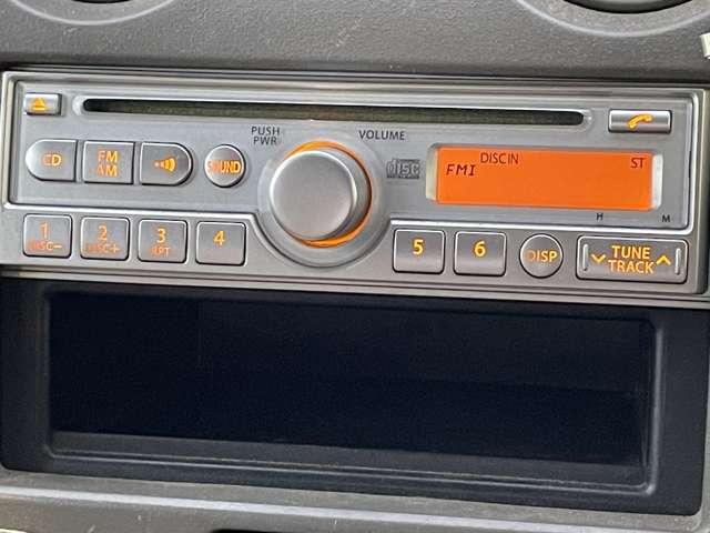 ピノ ６６０　Ｓ　キーレス／純正ＣＤチューナー　助手席エアバッグ　運転席エアバック　パワーウィンド　パワーステアリング　ＡＢＳ　キーレスエントリー　エアコン（4枚目）