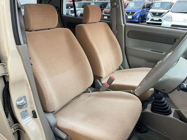 ピノ ６６０　Ｓ　キーレス／純正ＣＤチューナー　助手席エアバッグ　運転席エアバック　パワーウィンド　パワーステアリング　ＡＢＳ　キーレスエントリー　エアコン（17枚目）