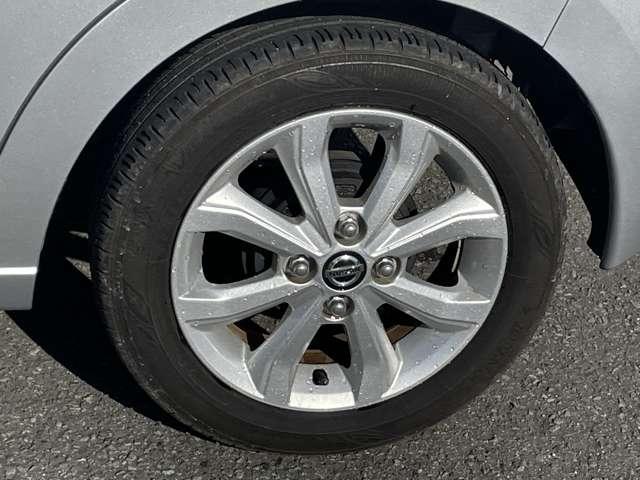 デイズ ６６０　Ｘ　アラウンドビューモニター／ドラレコ　アラウンドＭ　踏み間違え防止　スマートキー　１オーナー　ＥＴＣ　アイドリングストップ　ドライブレコーダー　キーレス　フルオートエアコン　ナビＴＶ　ＷＡＢ　運転席エアバック　メモリーナビゲーション　ＰＳ（9枚目）