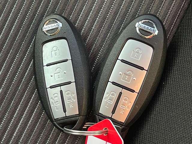 セレナ 1.2 e-POWER ハイウェイスター V プロパイロット/スマートルームミラー/ドラ 360°カメラ エマジェンシーブレーキ 1オナ スマキー LED レーンアシスト ETC ドラレコ フルオートエアコン アルミホイール エアバック メモリーナビ キーフリー ナビTV ABS パワステ(11枚目)