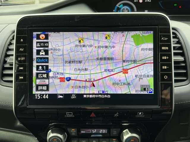 セレナ ｅ－パワー　ハイウェイスターＶ　プロパイロット　純正大画面メモリーナビ　ナビ連動前後ドラレコ＆ＥＴＣ２．０　後席モニター　アラウンドビューモニター　スマートルームミラー　ハンズフリー機能付き両側オートスライドドア　ＬＥＤライト（5枚目）