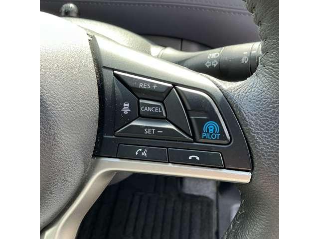 セレナ ｅ－パワー　ハイウェイスターＶ　防水シート車　プロパイロット　純正大画面メモリーナビ　ナビ連動前後ドラレコ＆ＥＴＣ２．０　後席モニター　アラウンドビューモニター　両側オートスライドドア　ＬＥＤライト　純正１６インチアルミ（9枚目）