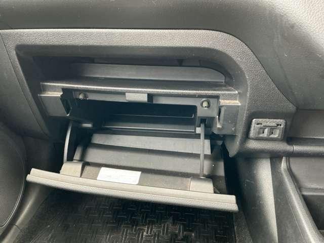 NV150AD VE 衝突軽減ブレーキ 社外メモリーナビ バックカメラ コーナーセンサー リモコンキー 電動格納式ドアミラー プライバシーガラス(8枚目)