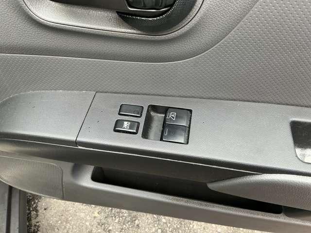 NV150AD VE 衝突軽減ブレーキ 社外メモリーナビ バックカメラ コーナーセンサー リモコンキー 電動格納式ドアミラー プライバシーガラス(9枚目)