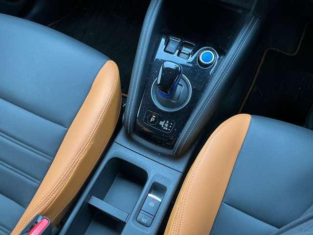 キックス Ｘ　ツートーンインテリアエディション　プロパイロット　純正大画面メモリーナビ　ナビ連動前後ドラレコ＆ＥＴＣ２．０　アラウンドビューモニター　ステアリング＆フロントシートヒーター　スマートルームミラー　ＬＥＤライト　ＳＯＳコール（14枚目）