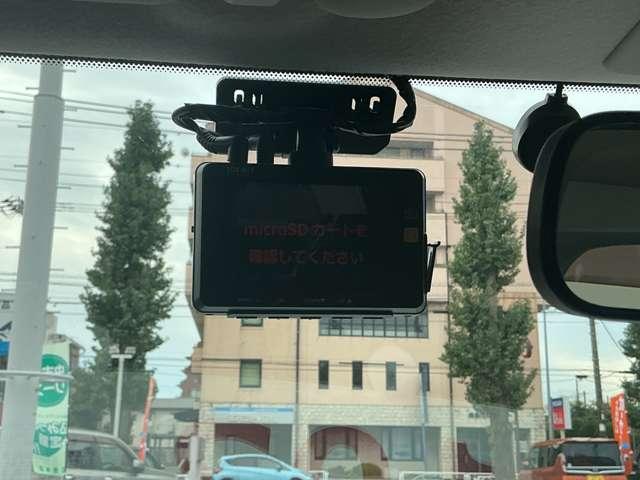 キューブ 15X Vセレクション 純正メモリーナビ バックカメラ ETC 社外前後ドラレコ インテリジェントキー オートエアコン キセノンライト フォグランプ アイドリングストップ(6枚目)