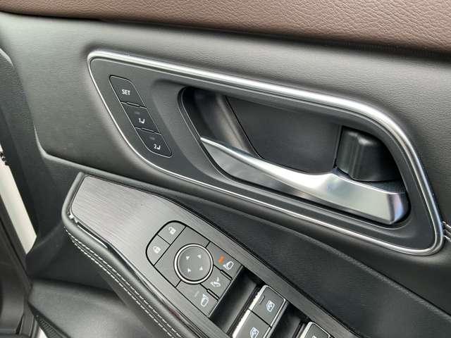 エクストレイル G e-4ORCE 4WD ライン装着コネクトナビ 連動ETC2.0 社外前後ドラレコ アラウンドビューモニター ステアリング&シートヒーター フロント電動シート 電動バックドア SOSコール プロパイロットパーキング(15枚目)