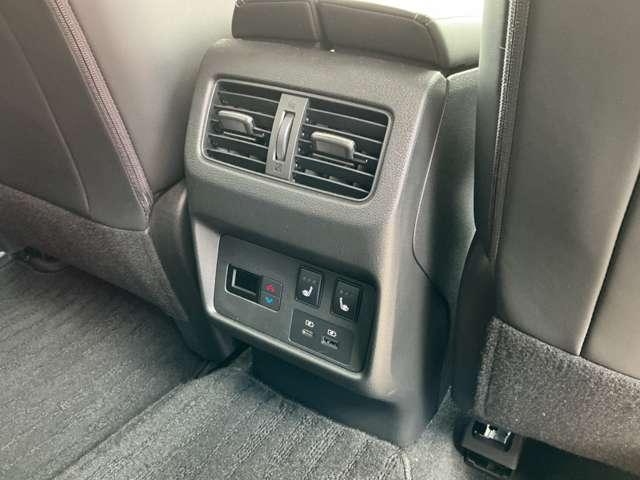 エクストレイル G e-4ORCE 4WD ライン装着コネクトナビ 連動ETC2.0 社外前後ドラレコ アラウンドビューモニター ステアリング&シートヒーター フロント電動シート 電動バックドア SOSコール プロパイロットパーキング(17枚目)