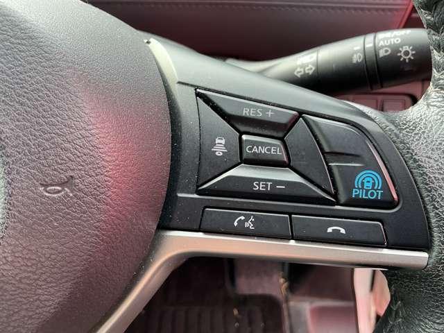 セレナ e-パワー ハイウェイスターV プロパイロット 純正大画面メモリーナビ 連動前後ドラレコ&ETC2.0 後席モニター スマートルームミラー ハンズフリー機能付き両側オートスライドドア LEDライト 純正16インチアルミ(12枚目)