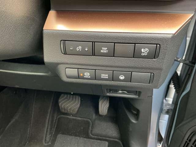 サクラ G 当社試乗展示車 ライン装着コネクトナビ 当社試乗展示車 プロパイロット メーカーライン装着コネクトナビ ナビ連動ETC2.0 アラウンドビューモニター インテリジェントキー SOSコール 純正14インチアルミ(8枚目)