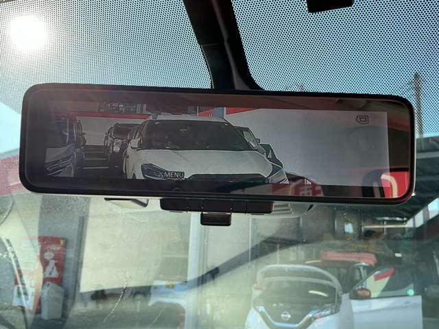 セレナ ｅ－パワー　ハイウェイスターＶ　プロパイロット　純正大画面メモリーナビ　ナビ連動前後ドラレコ＆ＥＴＣ２．０　アラウンドビューモニター　ハンズフリー機能付き両側オートスライドドア　スマートルームミラー　インテリキー　ＬＥＤライト（10枚目）