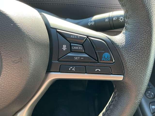 セレナ ｅ－パワー　ハイウェイスターＶ　プロパイロット　純正大画面メモリーナビ　ナビ連動前後ドラレコ＆ＥＴＣ２．０　アラウンドビューモニター　ハンズフリー機能付き両側オートスライドドア　スマートルームミラー　インテリキー　ＬＥＤライト（12枚目）