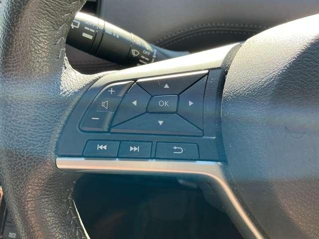 セレナ ｅ－パワー　ハイウェイスターＶ　プロパイロット　純正大画面メモリーナビ　ナビ連動前後ドラレコ＆ＥＴＣ２．０　後席モニター　アラウンドモニター　スマートルームミラー　ハンズフリー機能付き両側オートスライドドア　ＬＥＤライト（11枚目）