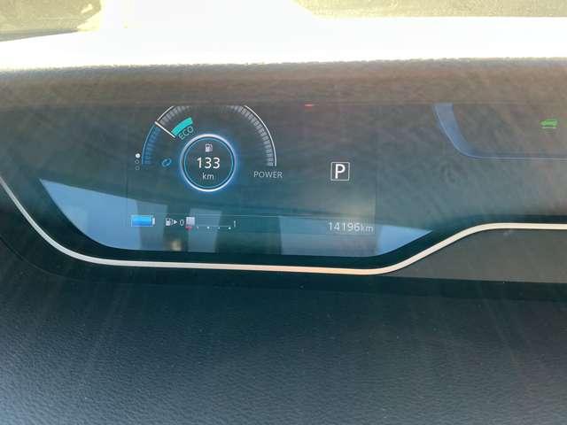 セレナ ｅ－パワー　ハイウェイスターＶ　プロパイロット　純正大画面メモリーナビ　ナビ連動前後ドラレコ＆ＥＴＣ２．０　後席モニター　アラウンドモニター　スマートルームミラー　ハンズフリー機能付き両側オートスライドドア　ＬＥＤライト（18枚目）