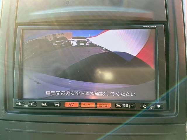 ウイングロード １５Ｍ　ＦＯＵＲオーセンティック　４ＷＤ　純正メモリーナビ　バックカメラ　ＥＴＣ　インテリジェントキー　オートエアコン　フォグランプ　純正１６インチアルミ（6枚目）