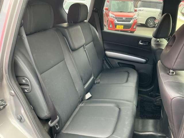 エクストレイル 20Xtt 4WD 純正メモリーナビ インテリジェントキー 前後シートヒーター オートスピードコントロール キセノンライト フォグランプ オートエアコン オートライト 純正18インチアルミ 本革巻きステアリング(16枚目)