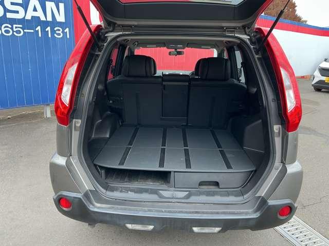 エクストレイル 20Xtt 4WD 純正メモリーナビ インテリジェントキー 前後シートヒーター オートスピードコントロール キセノンライト フォグランプ オートエアコン オートライト 純正18インチアルミ 本革巻きステアリング(17枚目)