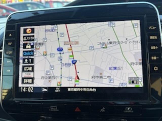 セレナ ｅ－パワー　ハイウェイスターＶ　プロパイロット　純正大画面メモリーナビ　後席モニター　ナビ連動前後ドラレコ＆ＥＴＣ２．０　アラウンドビューモニター　ハンズフリー機能付き両側オートスライドドア　スマートルームミラー　ＬＥＤライト（5枚目）