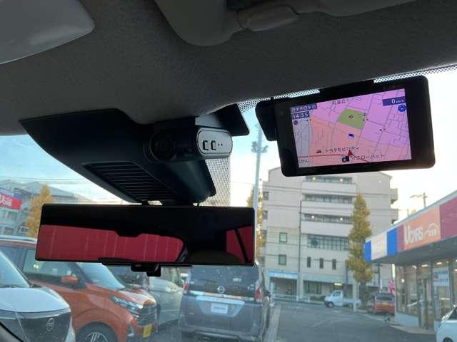 キックス Ｘ　ツートーンインテリアエディション　当社社有車　プロパイロット　純正大画面メモリーナビ　連動インカメラ付きドラレコ＆ＥＴＣ２．０　アラウンドビューモニター　フロントシートヒーター　ステアリングヒーター　スマートルームミラー　ＳＯＳコール（10枚目）