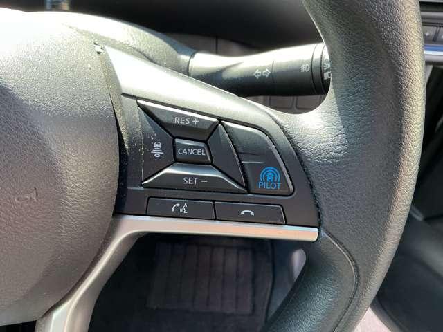 セレナ ＸＶ　プロパイロット　純正大画面メモリーナビ　ナビ連動前後ドラレコ＆ＥＴＣ２．０　アラウンドビューモニター　インテリキー　両側オートスライドドア　ＬＥＤライト　フォグランプ　スマートルームミラー（12枚目）