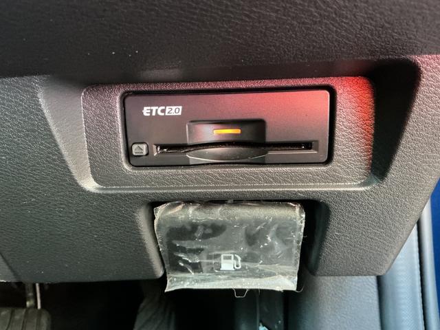 ノート Ｘ　プロパイロット　メーカーライン装着コネクトナビ＆ＥＴＣ２．０　アラウンドビューモニター　ＳＯＳコール　スマートルームミラー　ＬＥＤライト　フォグランプ　インテリジェントキー　ステアリングスイッチ（7枚目）